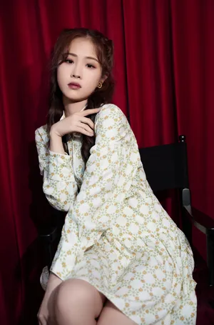 徐紫茵清新少女写真图片_4