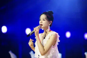 海陆《乘风破浪的姐姐》优雅剧照图片_3