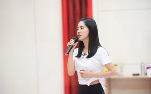 王智《乘风破浪的姐姐》第三期剧照图片_6