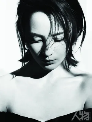 蒋勤勤黑白光影魅力写真图片_1