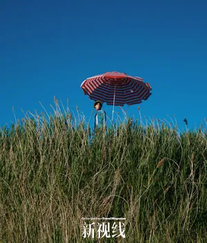 范丞丞夏日水边清爽写真图片_8