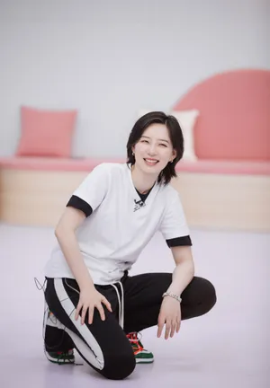 李斯丹妮《乘风破浪的姐姐》第二期剧照图片