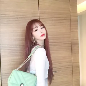 孔雪儿性感露腰私服照图片_3