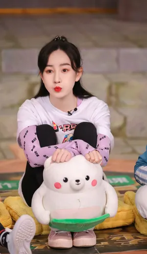 张檬甜美俏皮综艺剧照图片_2