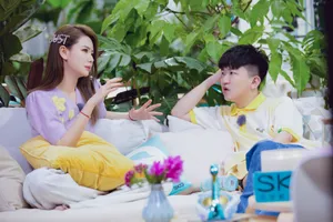 戚薇温婉甜美综艺剧照图片_9