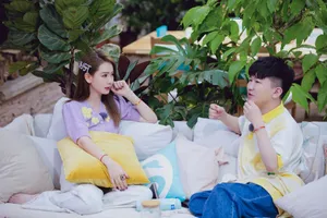 戚薇温婉甜美综艺剧照图片_11