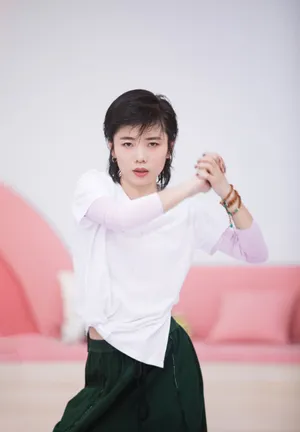 许飞《乘风破浪的姐姐》第二期剧照图片_2