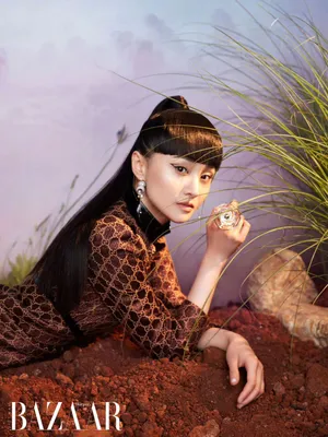 郑爽复古妩媚写真大片_4