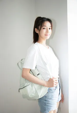 李若宁清新养眼写真图片_2