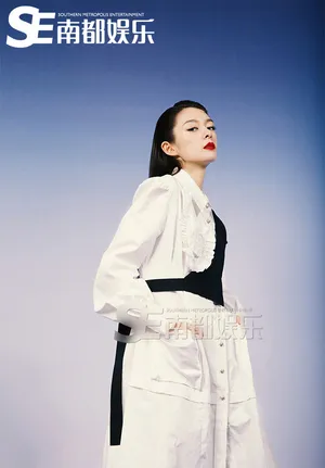 傅菁冷艳妩媚时尚写真大片_3