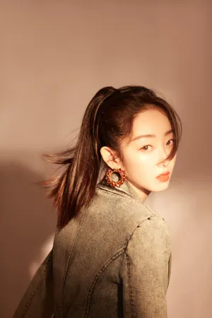 蒋梦婕牛仔套装性感写真图片_8