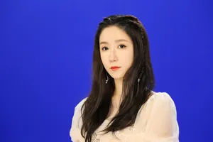 娄艺潇性感时尚写真图片
