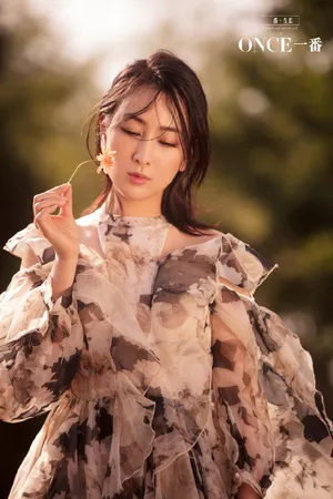 马苏优雅知性魅力写真图片_7