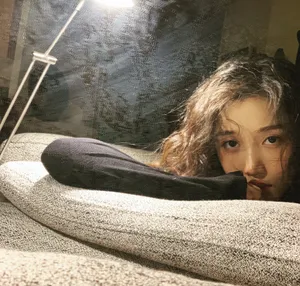 姜贞羽慵懒居家生活照图片_5