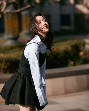 姜贞羽性感活动照图片_4