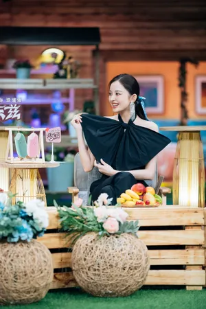 古力娜扎丝巾马尾综艺剧照图片_12