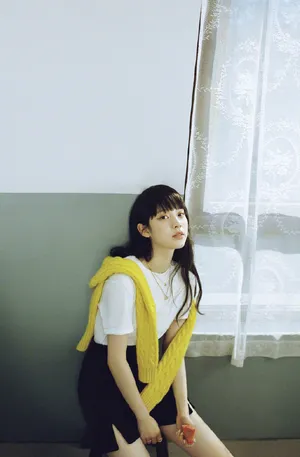 欧阳娜娜复古风时尚写真图片_4