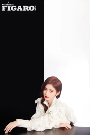 鞠婧祎粉裙性感甜美写真图片_2