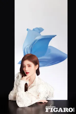 鞠婧祎粉裙性感甜美写真图片_10