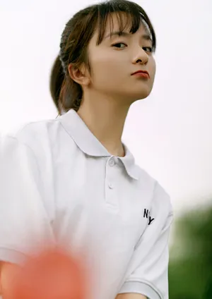 厉嘉琪纯白运动风写真图片_4
