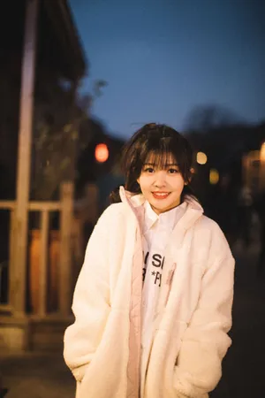 赖美云甜美俏丽写真图片