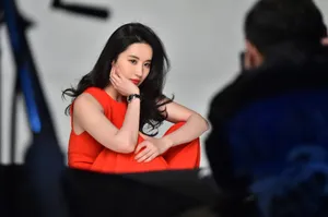 刘亦菲性感代言写真花絮图片_4