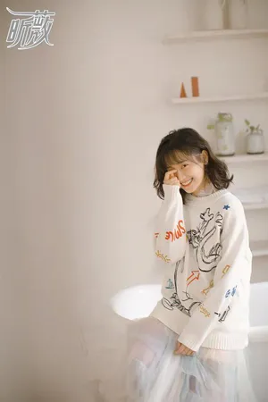 郑湫泓清新俏丽写真图片_2