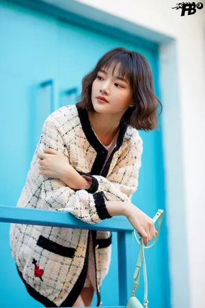 任敏清秀甜美写真图片_3