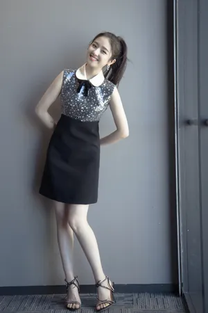 李兰迪高马尾时尚靓丽写真图片_2