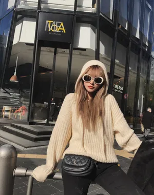 周扬青甜美生活照图片_9