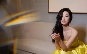 朱珠抹胸裙性感优雅写真图片_4