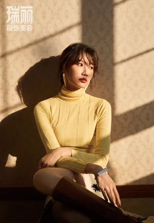 李斯羽优雅温婉写真图片_2