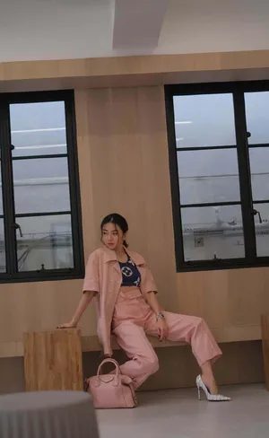 程晓玥清新甜美写真图片_1