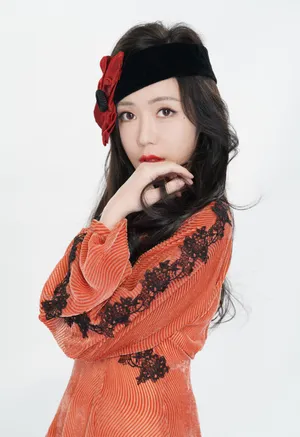汤晶媚甜美靓丽写真图片_3