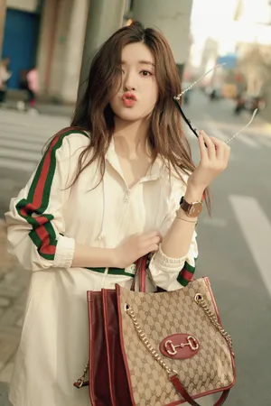 赵露思清新少女风写真图片_5