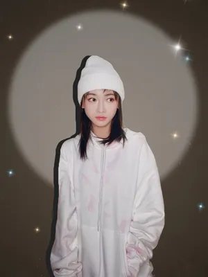 吴谨言俏丽私服照图片_2