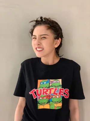 宋祖儿可爱俏皮私服照图片