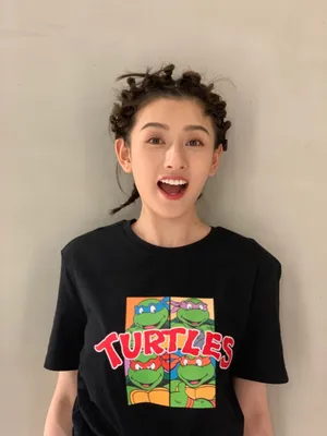 宋祖儿可爱俏皮私服照图片_2