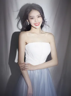 罗秋韵星光大赏性感写真图片_2