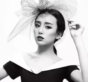 罗秋韵早期写真照图片_2