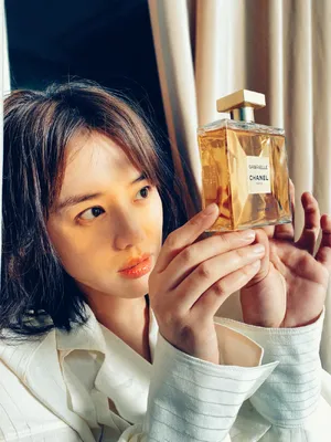 马思纯香奈儿代言写真图片_1