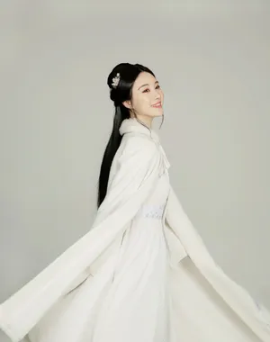 刘丁菡古风性感唯美写真图片