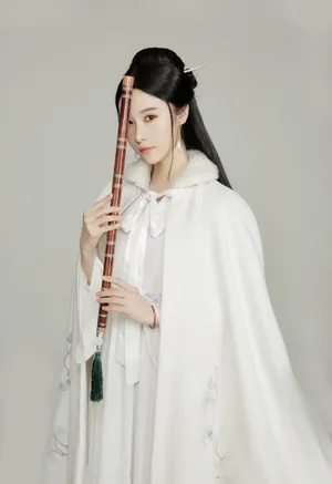 刘丁菡古风性感唯美写真图片_2