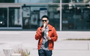 王耀庆初春时尚穿搭写真_5
