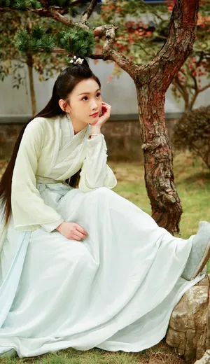 王嵛唯美古装剧照图片