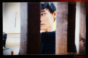 汪卓成胶片风帅气写真图片_8