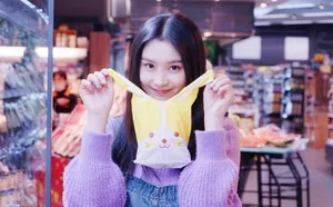 王嵛清新俏皮私服写真图片_4