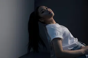 演员王莎莎摩登性感写真_3