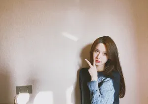 王子璇清新俏皮自拍图片_4