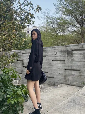 周雨彤暗黑系酷美写真图片_2